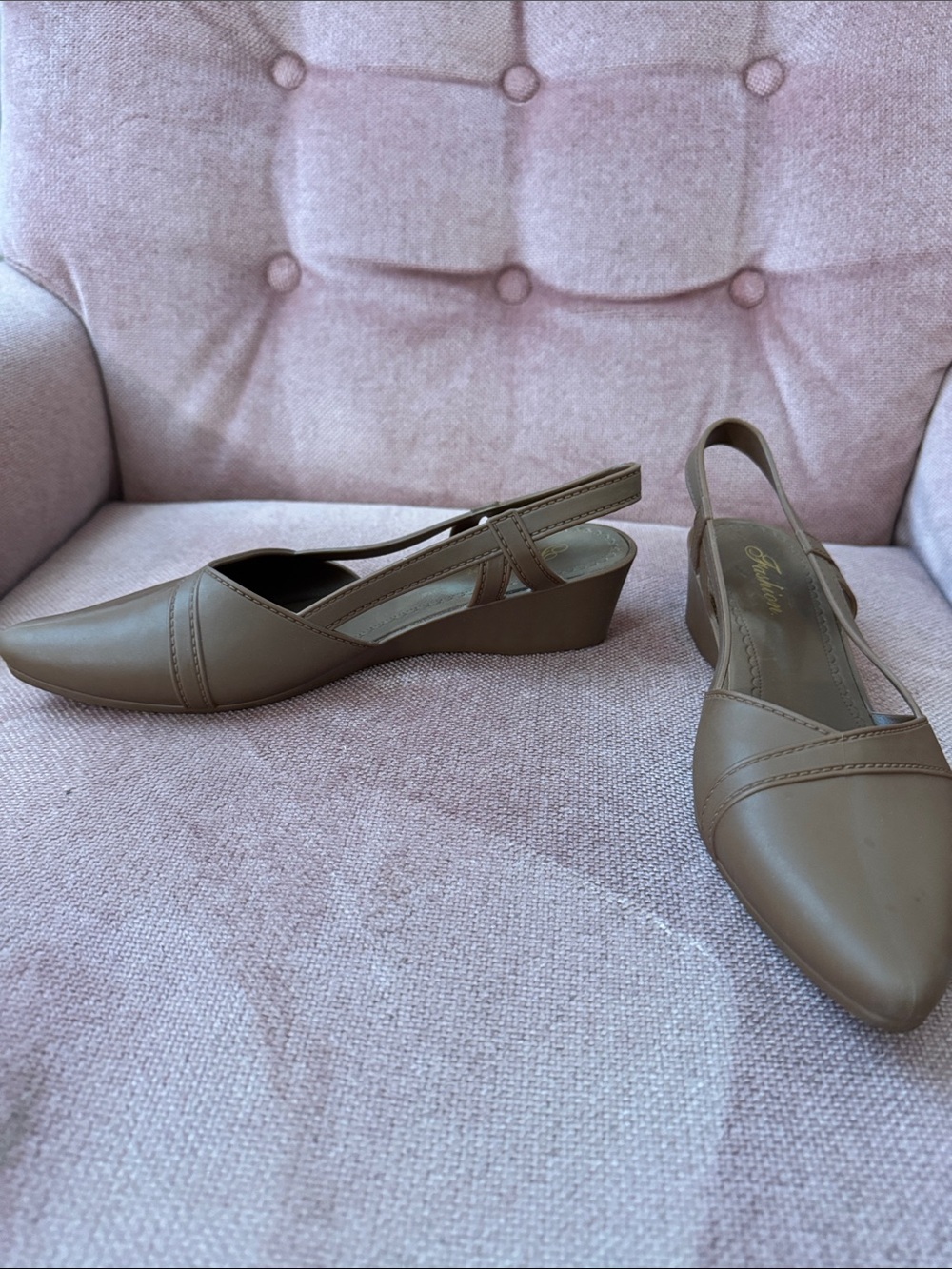 Women’s Brown Slingback Pointed-Toe Wedge Flats